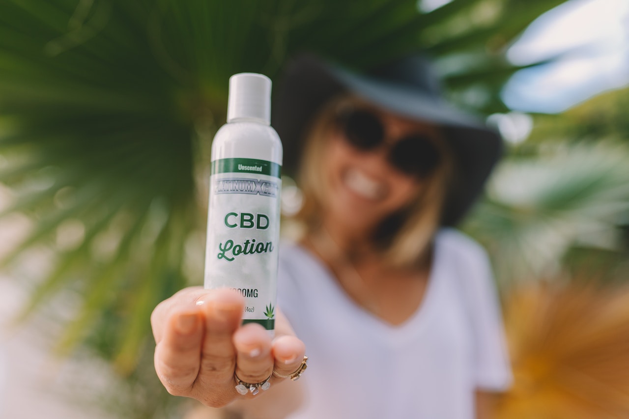 Fleurs de CBD pas cher : bon à savoir